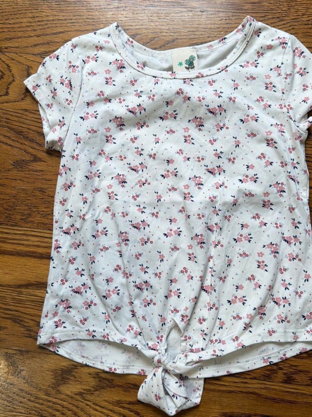 Lily Bleu white and pink floral babydoll top #floral #babydoll